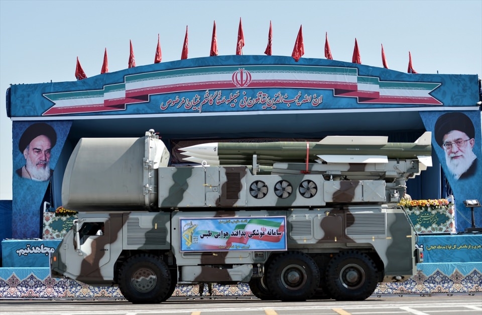 İran'dan dünyaya gövde gösterisi 17