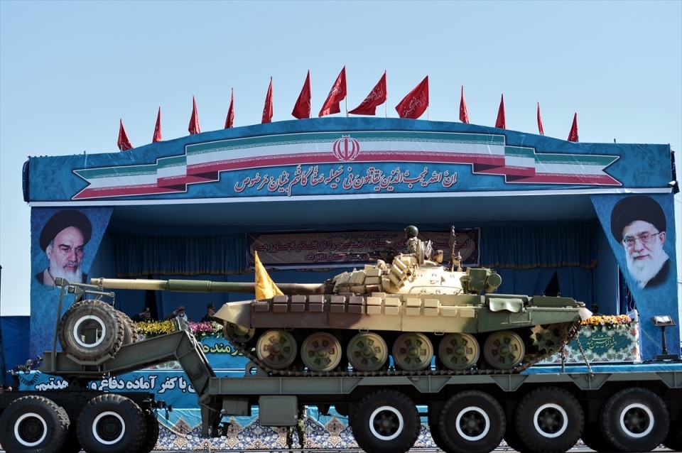 İran'dan dünyaya gövde gösterisi 19