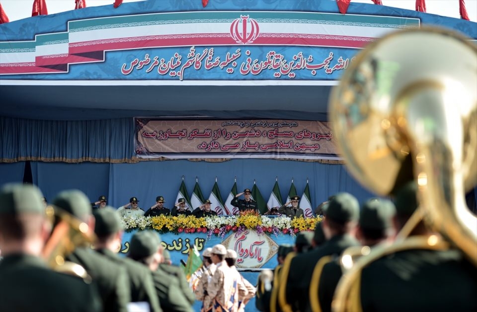 İran'dan dünyaya gövde gösterisi 25