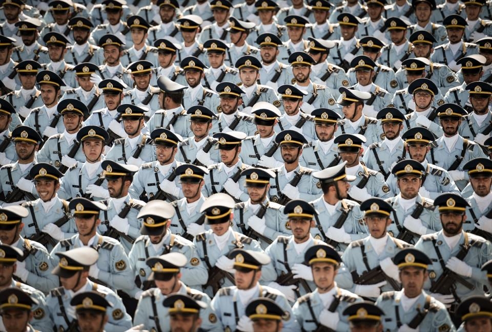 İran'dan dünyaya gövde gösterisi 40