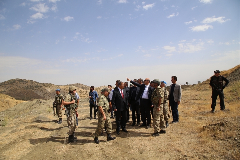 İçişleri Bakanı Soylu, o bölgeyi inceledi 6