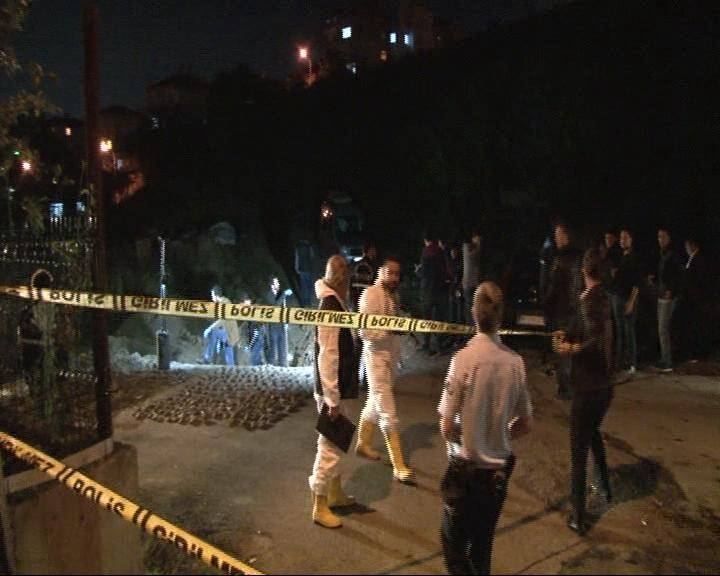 İstanbul'da boş arazide çok sayıda tabanca bulundu 5