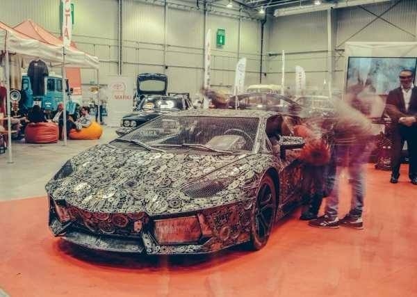 Hurdadan yapılan otomobil efsaneleri göz kamaştırıyor 8