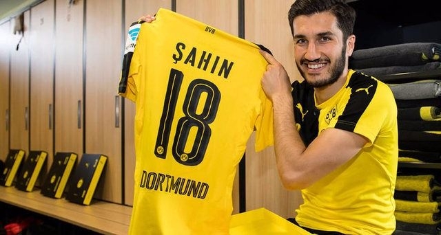 Galatasaray mor formasını tanıttı 22