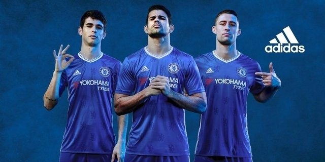 Galatasaray mor formasını tanıttı 38