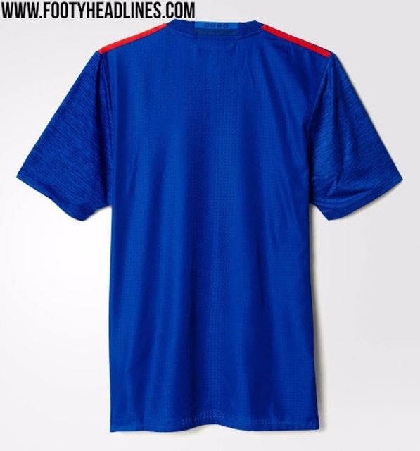 Galatasaray mor formasını tanıttı 61