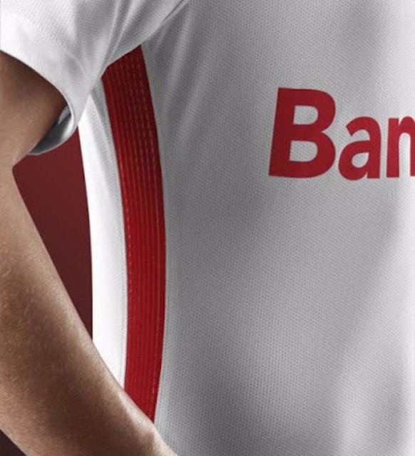 Galatasaray mor formasını tanıttı 86