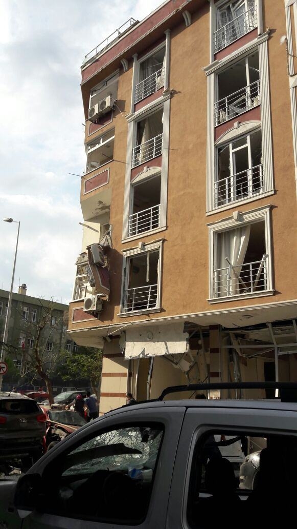 Yenibosna'daki patlamadan ilk görüntüler 10