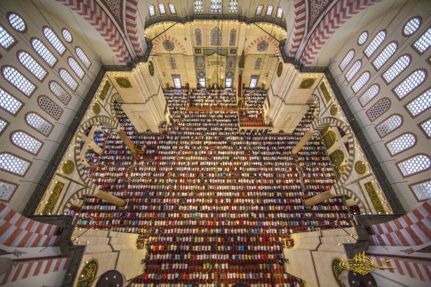 İşte tuvaleti ücretsiz olan selatin camileri 107