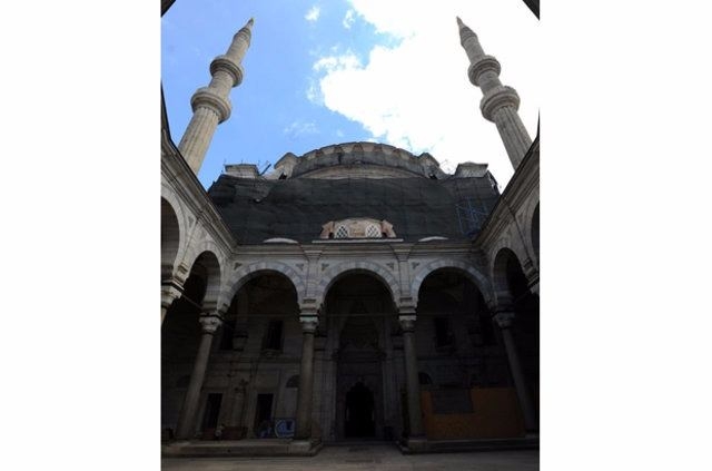 İşte tuvaleti ücretsiz olan selatin camileri 18