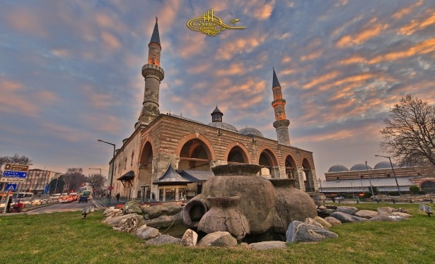 İşte tuvaleti ücretsiz olan selatin camileri 33