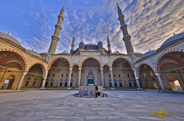 İşte tuvaleti ücretsiz olan selatin camileri 78