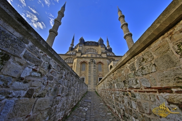 İşte tuvaleti ücretsiz olan selatin camileri 85