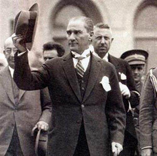 Arşivlerden çıkan Atatürk fotoğrafları... 24