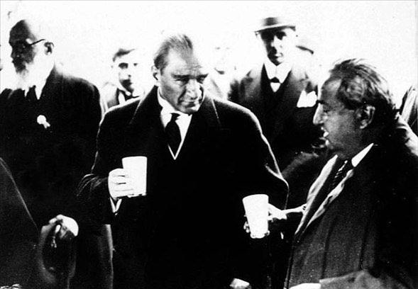 Arşivlerden çıkan Atatürk fotoğrafları... 63