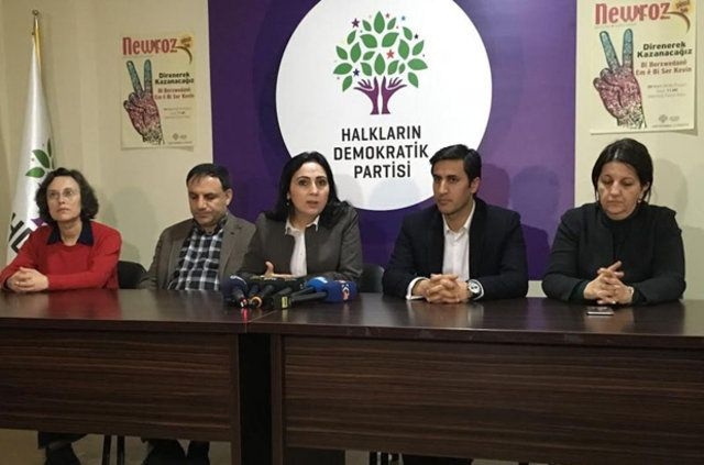 HDP'lilerin Meclis kararı ne anlama geliyor? 12