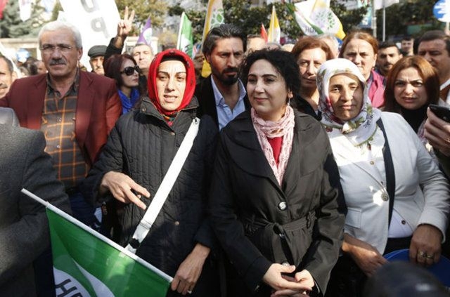HDP'lilerin Meclis kararı ne anlama geliyor? 8