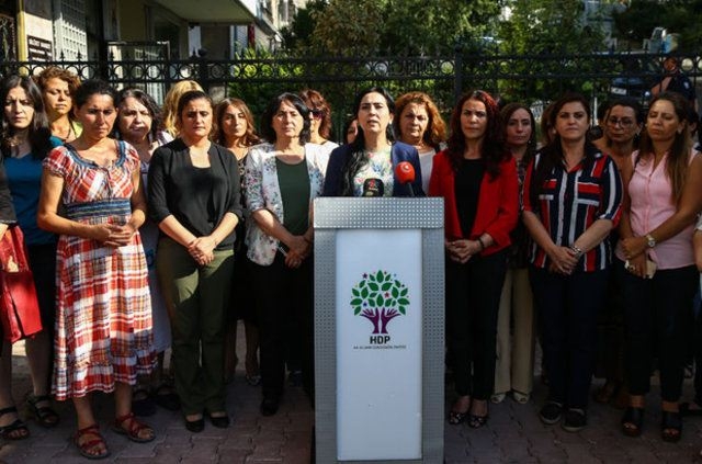 HDP'lilerin Meclis kararı ne anlama geliyor? 9