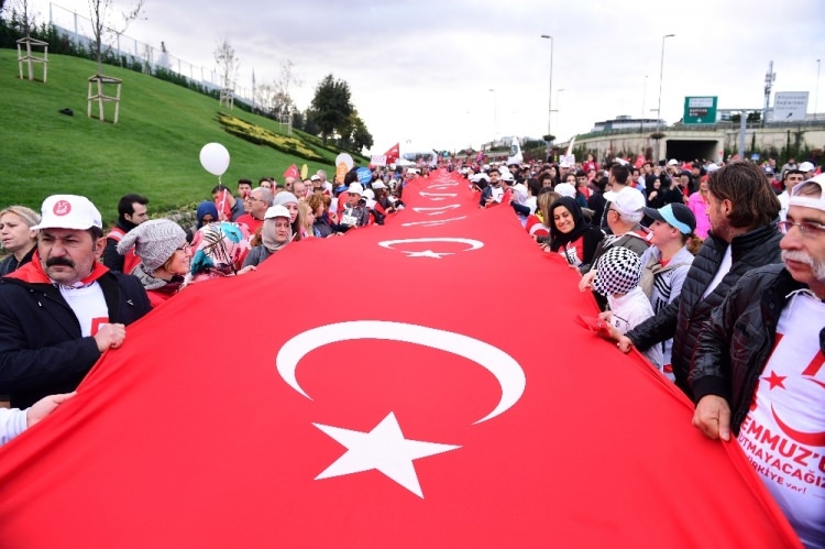 Türkiye bugün şehitleri için koştu 30
