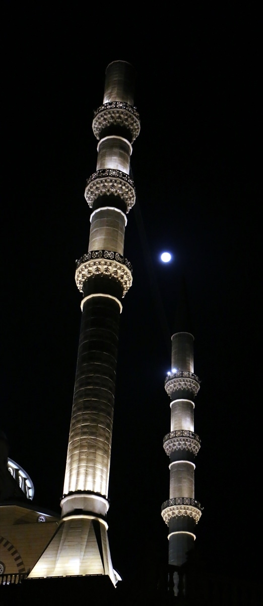 Süper ay'a saatler kaldı 21