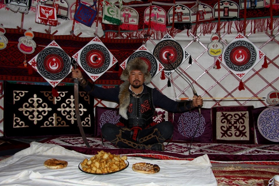 'Diriliş Ertuğrul'daki hayatı yaşıyorlar 8