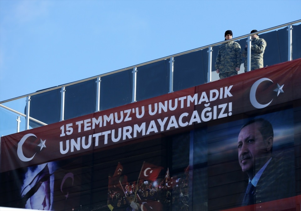 Cumhurbaşkanı Erdoğan direksiyona geçti 19