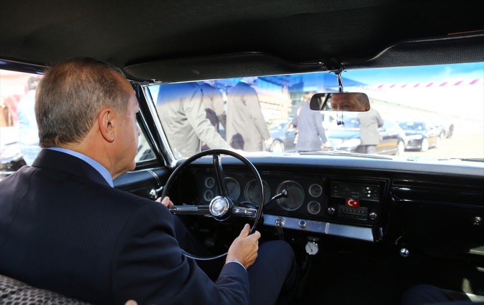Cumhurbaşkanı Erdoğan direksiyona geçti 2