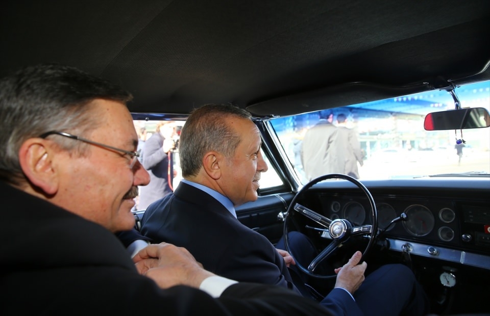 Cumhurbaşkanı Erdoğan direksiyona geçti 3