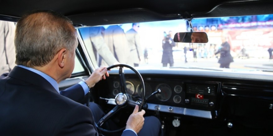 Cumhurbaşkanı Erdoğan direksiyona geçti