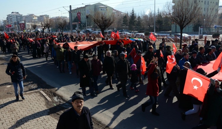 Yurtta 'Teröre lanet' yürüyüşleri 139