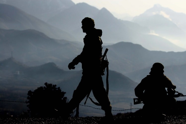 Asker PKK'ya göz açtırmıyor 66