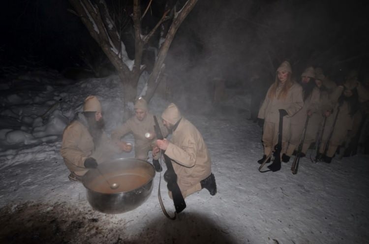 -20 derecede saygı duruşu 13