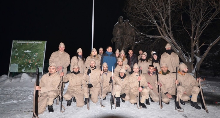 -20 derecede saygı duruşu 16