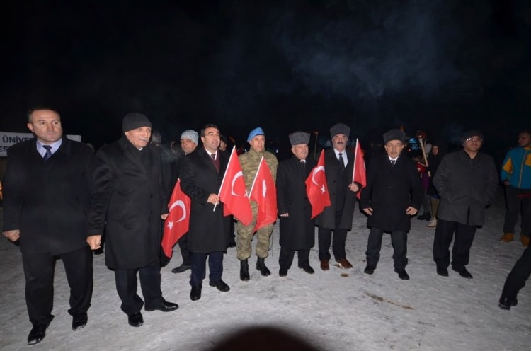 -20 derecede saygı duruşu 8