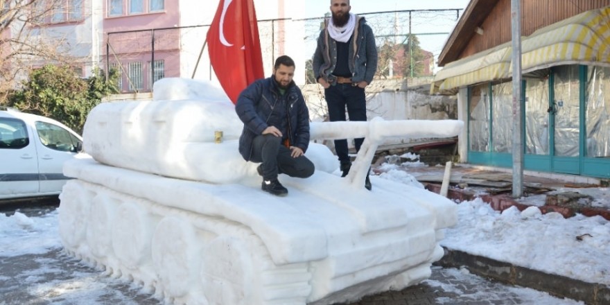 15 Temmuz'a özel 'Kardan Tank' yaptılar