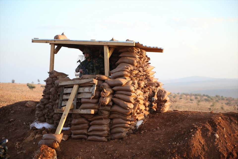 Cerablus'ta Türk askerinin konvoyuna hain pusu! 60