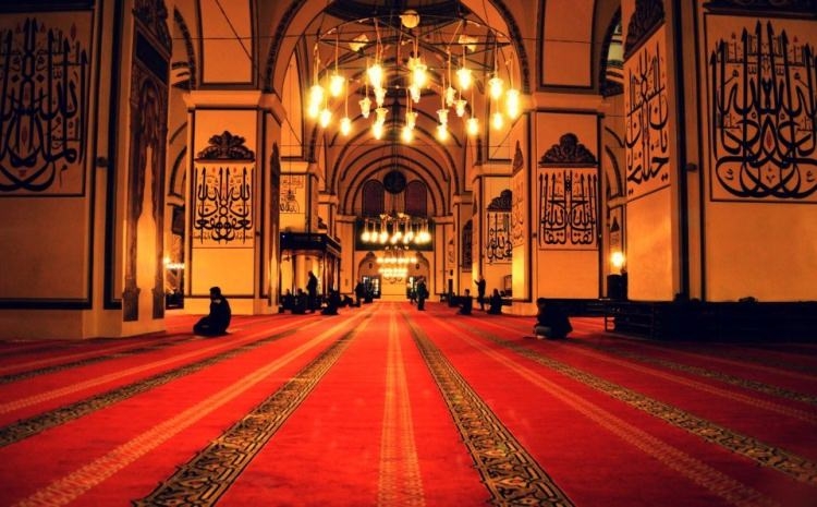 Mutluluğun sırrı Kur'an-ı Kerim'deki ayetlerde gizli 24