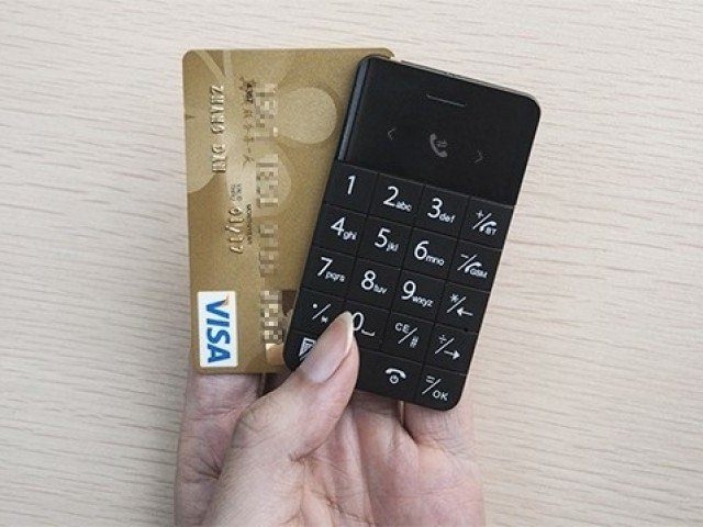 Kredi kartı boyutunda telefon! Fiyatı şaşırttı! 6