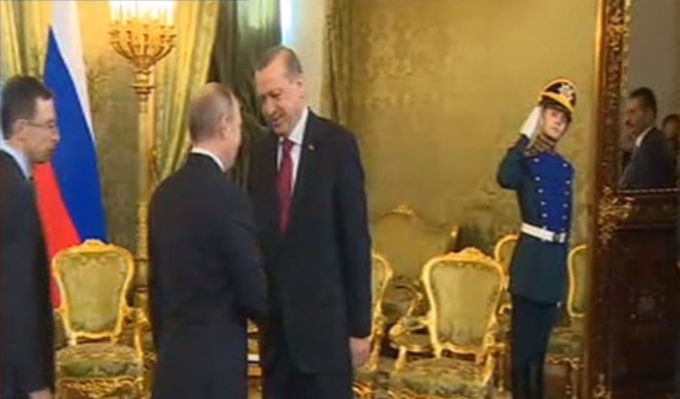 Cumhurbaşkanı Erdoğan'ı Moskova'da böyle karşıladılar 21