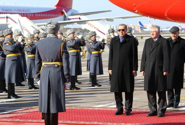 Cumhurbaşkanı Erdoğan'ı Moskova'da böyle karşıladılar 6