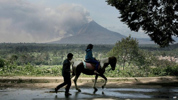 Endonezya'da yanardağ dehşeti! 13