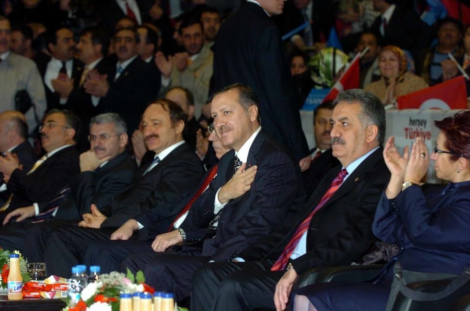 Cumhurbaşkanı Erdoğan'ın Başbakanlık yılları... 185