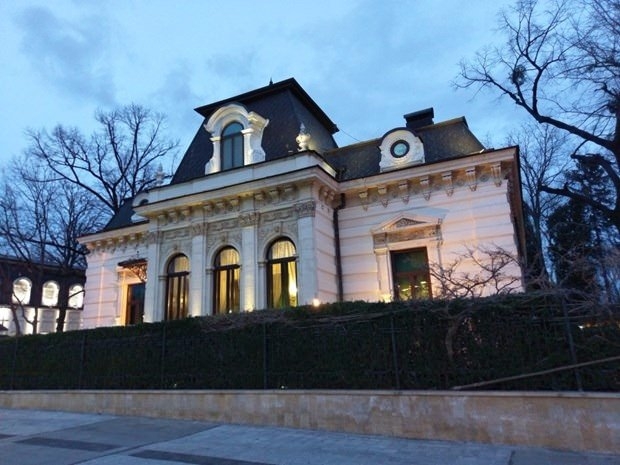 Bu da cep telefonu müzesi 23