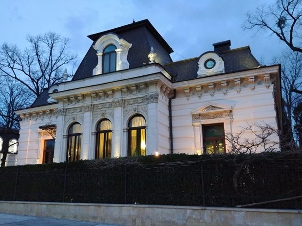 Bu da cep telefonu müzesi 25