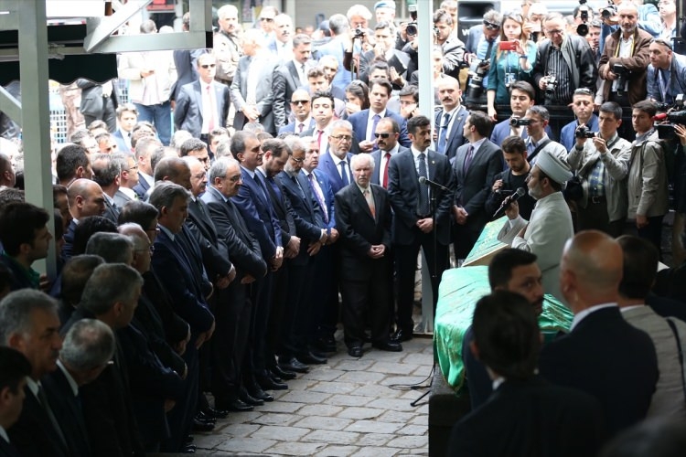 Abdullah Gül'ün acı günü 33