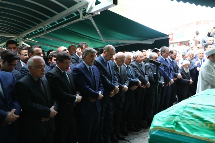 Abdullah Gül'ün acı günü 43