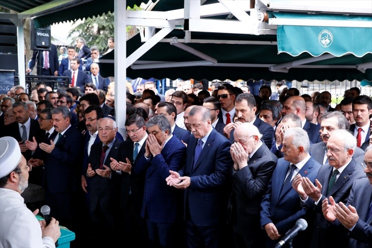 Abdullah Gül'ün acı günü 53