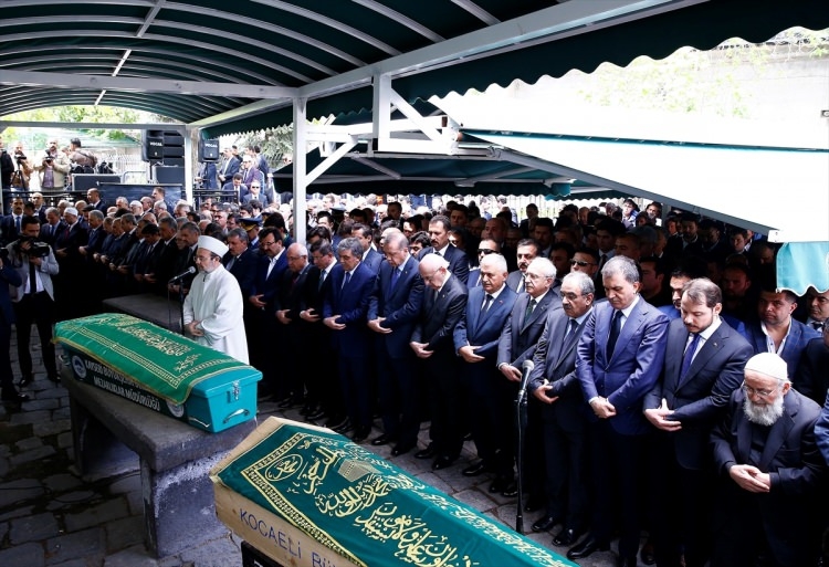 Abdullah Gül'ün acı günü 61