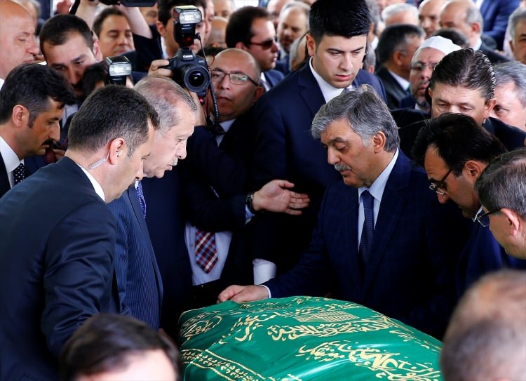 Abdullah Gül'ün acı günü 70