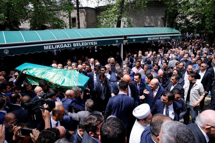 Abdullah Gül'ün acı günü 77